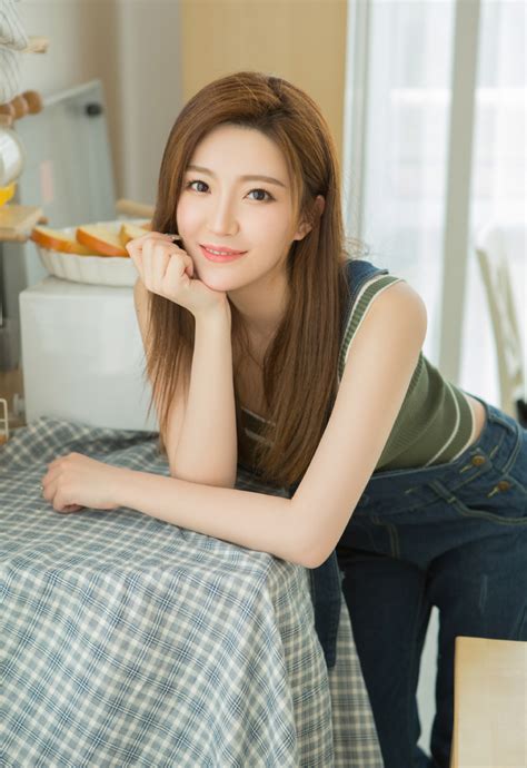 “归隐”中国十二年：在云南务农的驻华大使